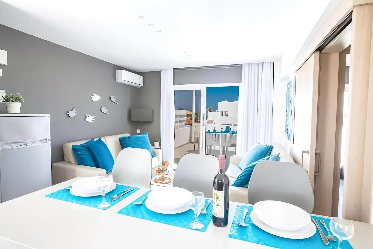 Evas Apartment Protaras 0*,